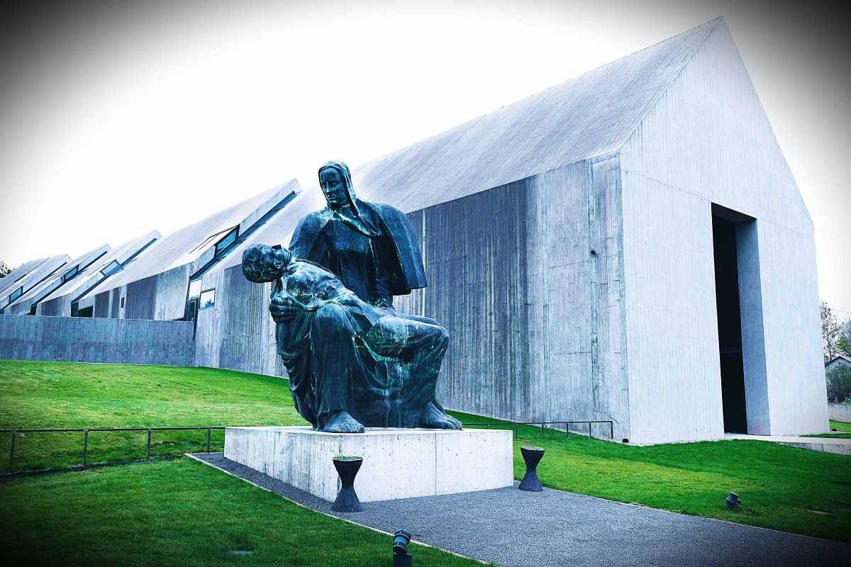 Muzeum Męczeństwa Wsi Polskiej