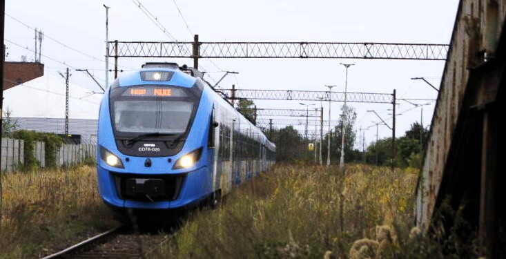 SKM linia 406